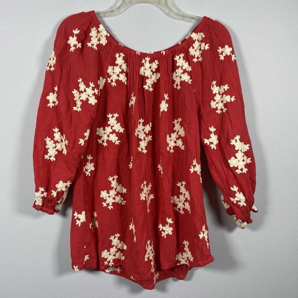 Soft Surroundings Women's Sz XS Blouse Red Floral Embroidered 3/4 Raglan Sleeve